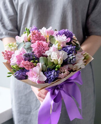 Бесплатная доставка цветов в Харцызске
